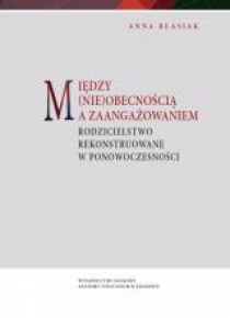 Między (nie)obecnością a zaangażowaniem